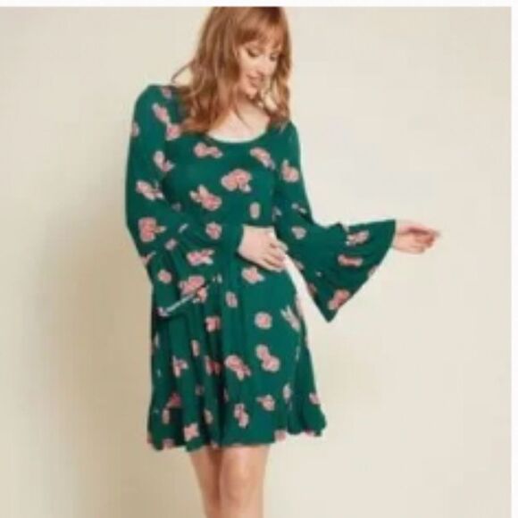 Modcloth Build Upon Brilliance Knit Floral Flare Sleeve Dress Medium (SPRING) - Picture 1 of 3